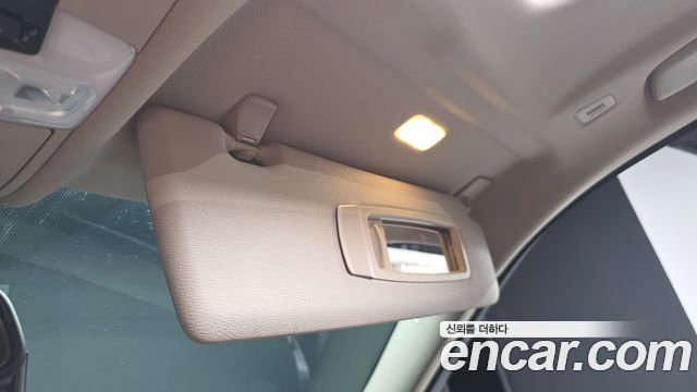 BMW X5 2017 — photo 32
