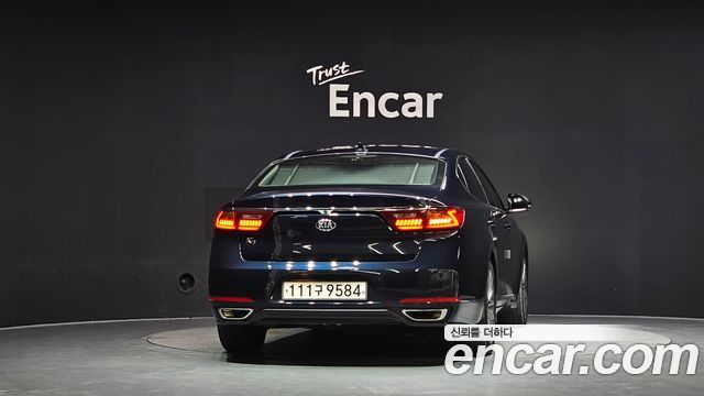 Kia K7 2018 — photo 4