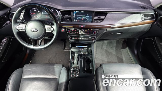 Kia K7 2018 — photo 7