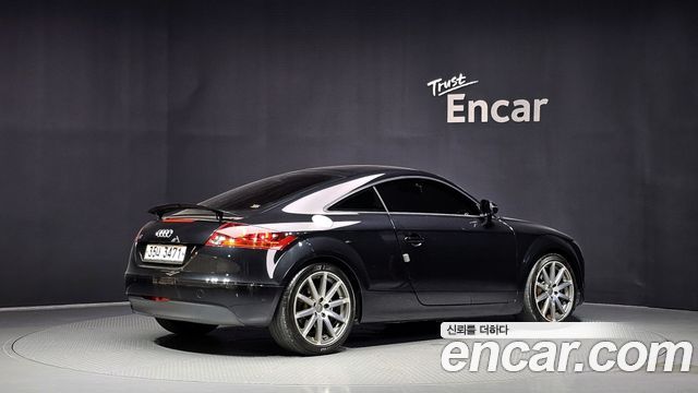 Audi TT 2009 — photo 2