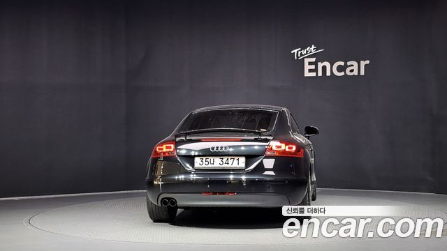 Audi TT 2009 — photo 4
