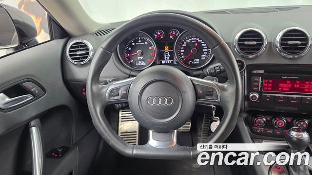 Audi TT 2009 — photo 13