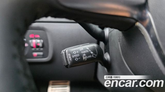 Audi TT 2009 — photo 18