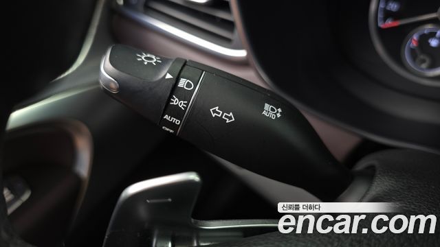 Genesis G70 2021 — photo 21