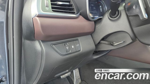 Genesis G70 2021 — photo 24