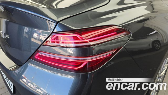 Genesis G70 2021 — photo 9