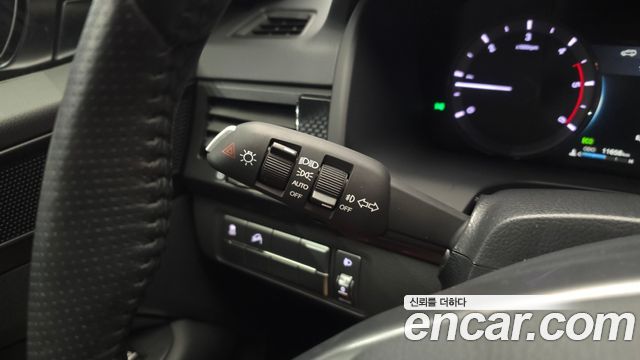 KG Mobility Rexton 2020 — photo 17