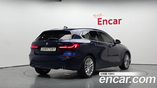 BMW 1-Series 2020 — photo 2
