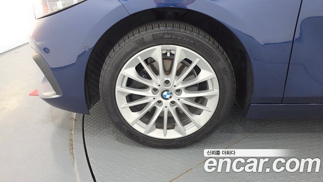 BMW 1-Series 2020 — photo 5