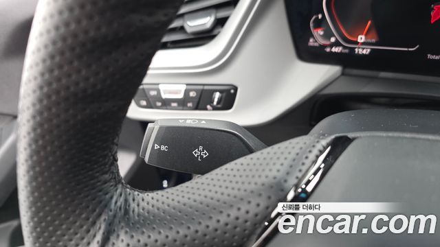 BMW 1-Series 2020 — photo 29