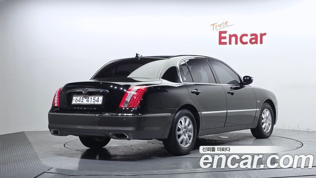 Kia OPIRUS 2011 — photo 2