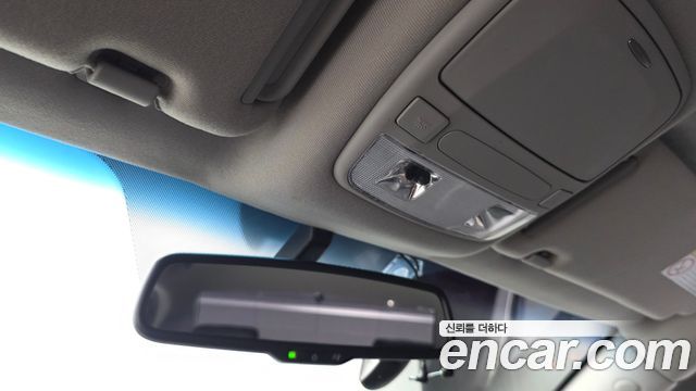 Kia OPIRUS 2011 — photo 16