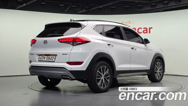 Hyundai Tucson 2017 — photo 2
