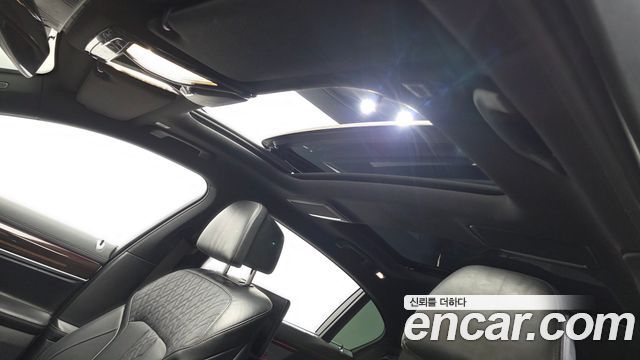 BMW 7-Series 2016 — photo 19