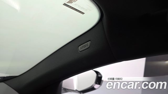 BMW 5-Series 2025 — photo 29