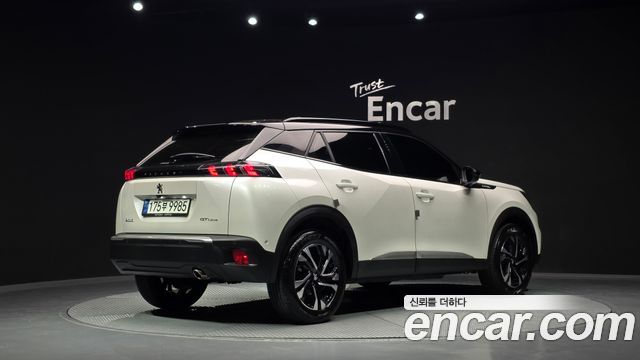 Peugeot 2008 2021 — photo 2