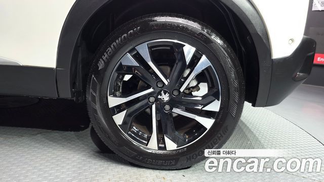 Peugeot 2008 2021 — photo 7