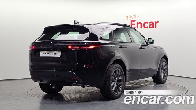 Land Rover Range Rover Velar 2026 — photo 2