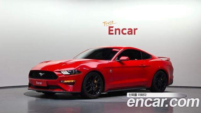 Ford Mustang 2018 — photo 27