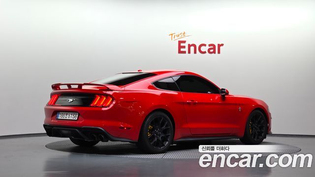 Ford Mustang 2018 — photo 2