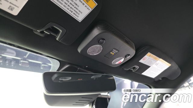 Ford Mustang 2018 — photo 25