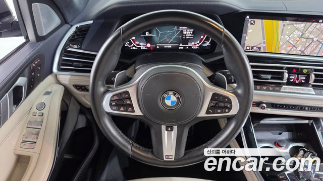 BMW X7 2021 — photo 20