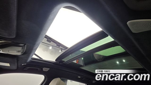 BMW X7 2021 — photo 24