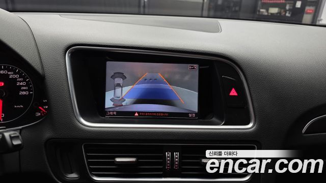 Audi Q5 2016 — photo 15