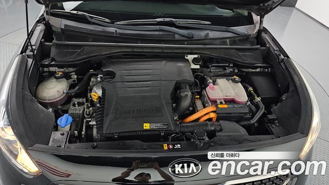 Kia Niro 2017 — photo 6