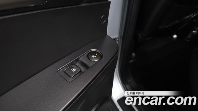 KG Mobility KORANDO 2018 — photo 25