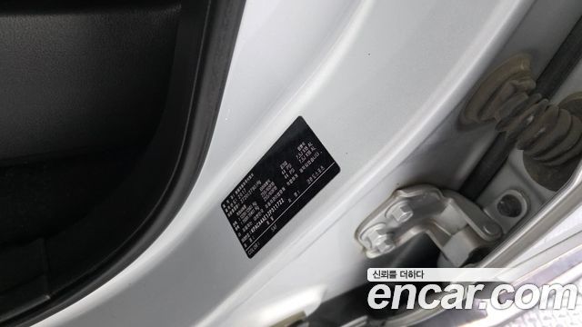 KG Mobility KORANDO 2018 — photo 29