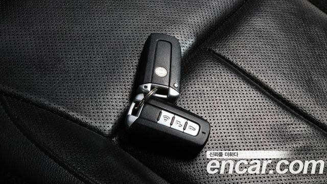 KG Mobility KORANDO 2018 — photo 31