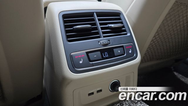 Audi A5 2021 — photo 17
