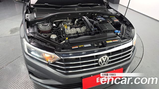 Volkswagen Jetta 2021 — photo 6