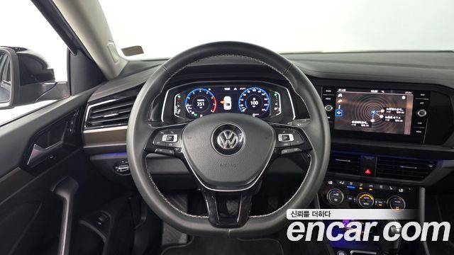 Volkswagen Jetta 2021 — photo 13