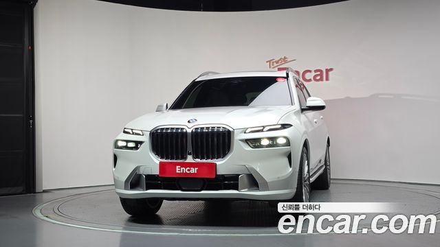 BMW X7 2025 — photo 3