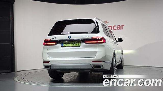 BMW X7 2025 — photo 4