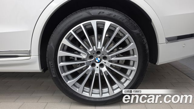 BMW X7 2025 — photo 7