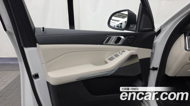 BMW X7 2025 — photo 14