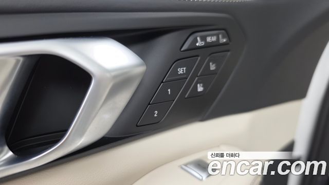 BMW X7 2025 — photo 31