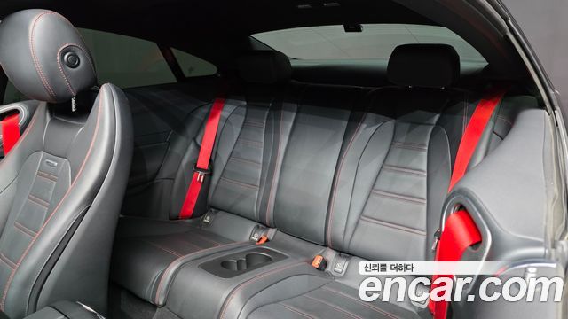 Mercedes-Benz E-Class 2020 — photo 17