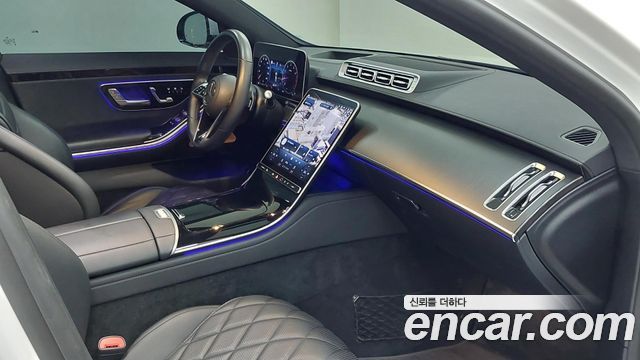 Mercedes-Benz S-Class 2023 — photo 9
