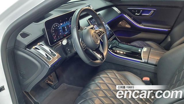 Mercedes-Benz S-Class 2023 — photo 14