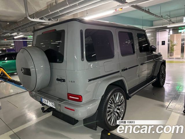 Mercedes-Benz G-Class 2026 — photo 3
