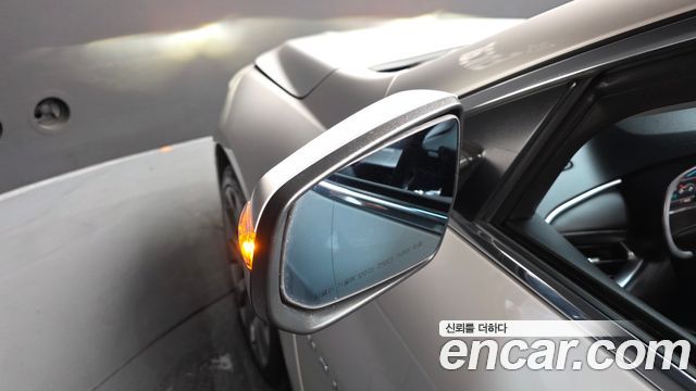 Chevrolet Korea Malibu 2017 — photo 27