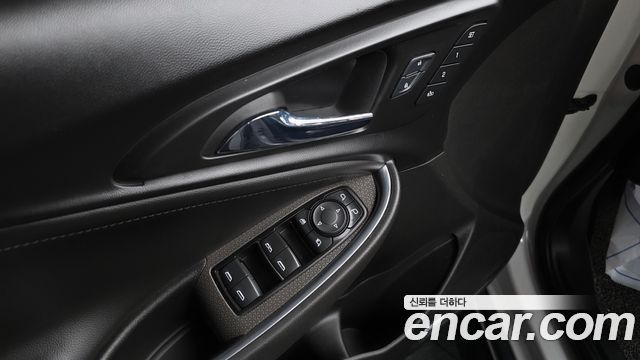 Chevrolet Korea Malibu 2017 — photo 36