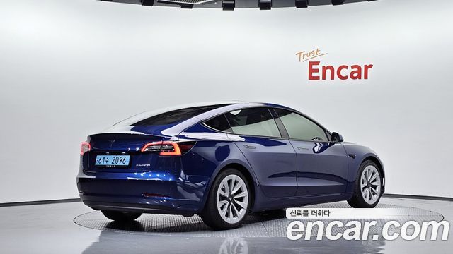 Tesla Model 3 2021 — photo 2