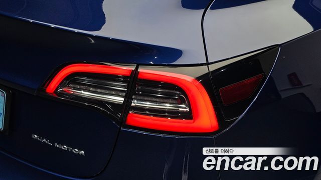 Tesla Model 3 2021 — photo 9