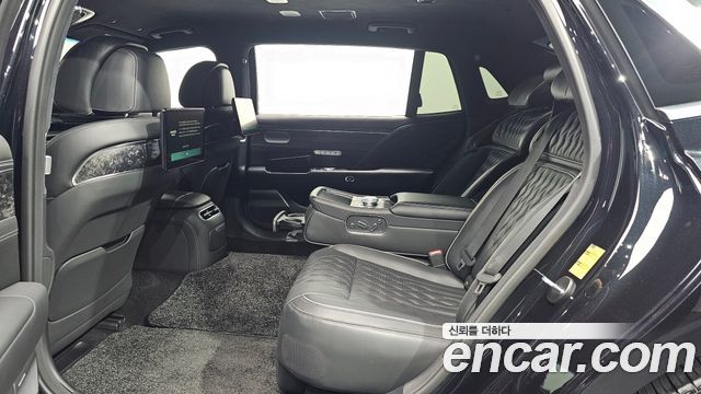 Genesis G90 2022 — photo 17
