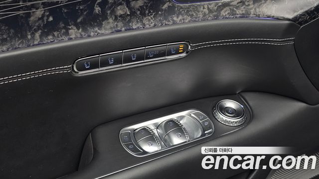 Genesis G90 2022 — photo 30